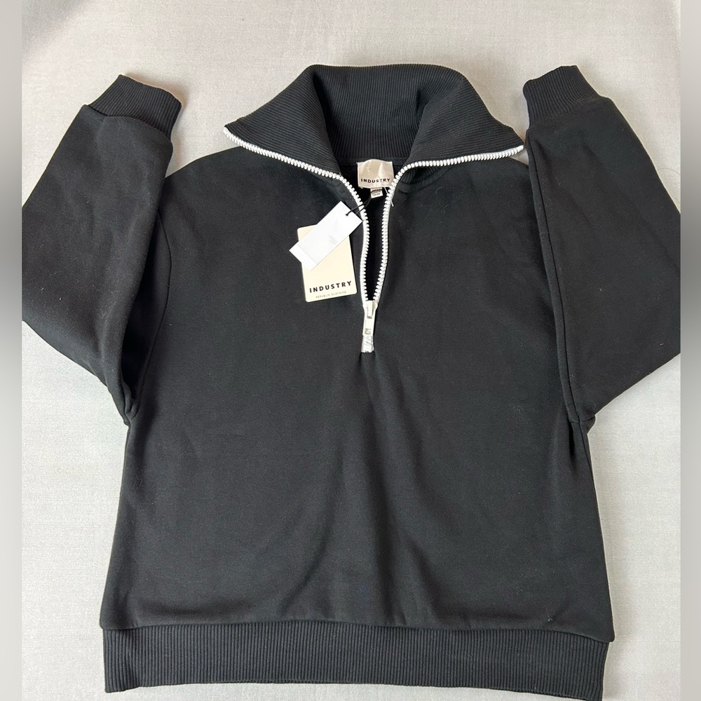 Industry Republic Clothing Women’s Sweater Size M Black White Zipper